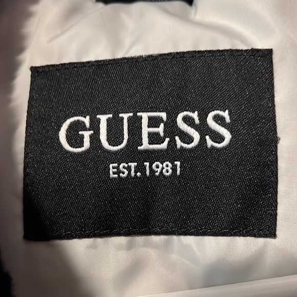 GUESS coat - Picture 2 of 6